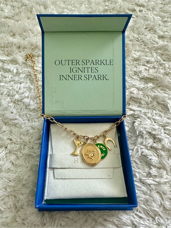 Hart Jewelry - Hart charm necklace